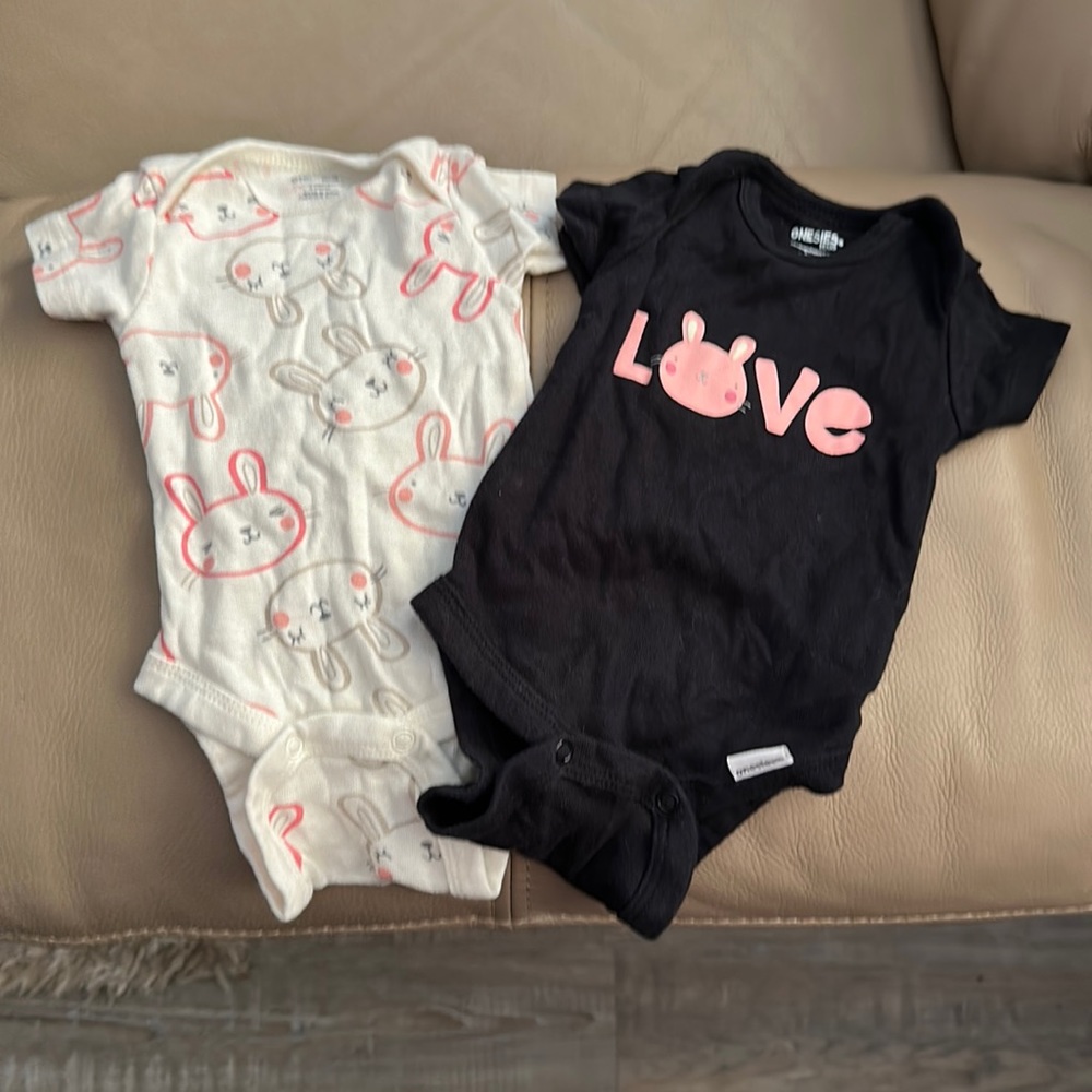 Brand:Onsie Size:Newborn Color:white with pink bunnies and black with pink